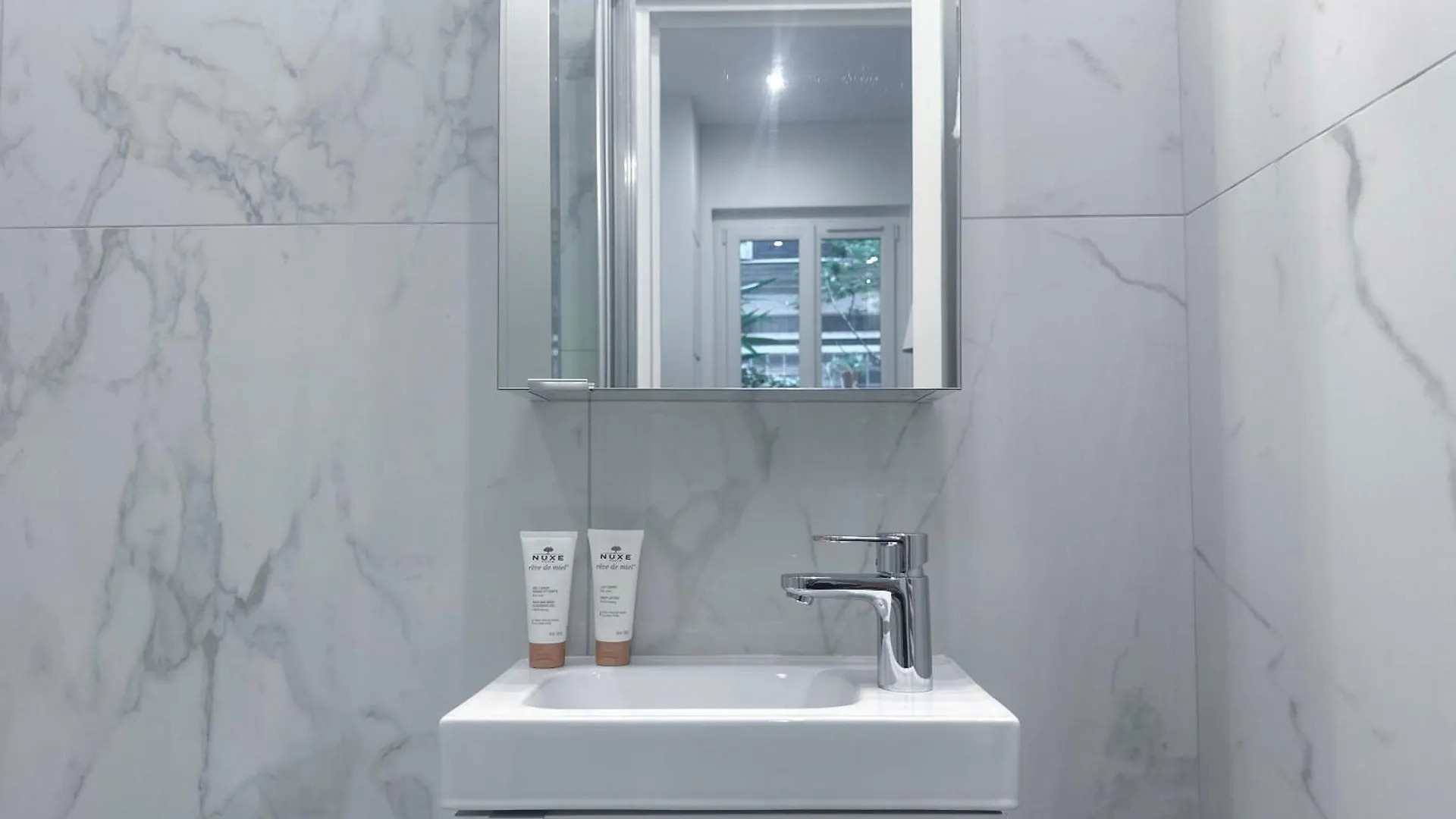 Apartment Cosy Studio In Opera And Galeries Lafayette Paris France